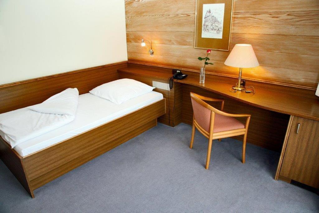 Hotel Alexander Koln Frechen Kültér fotó